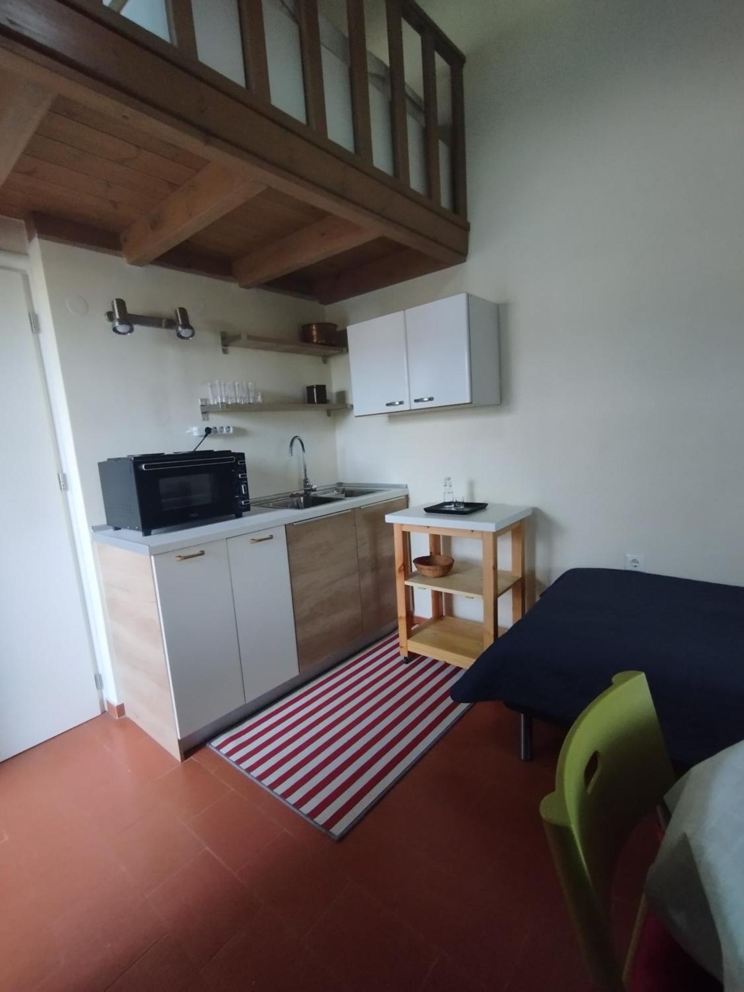Angelos Apartment